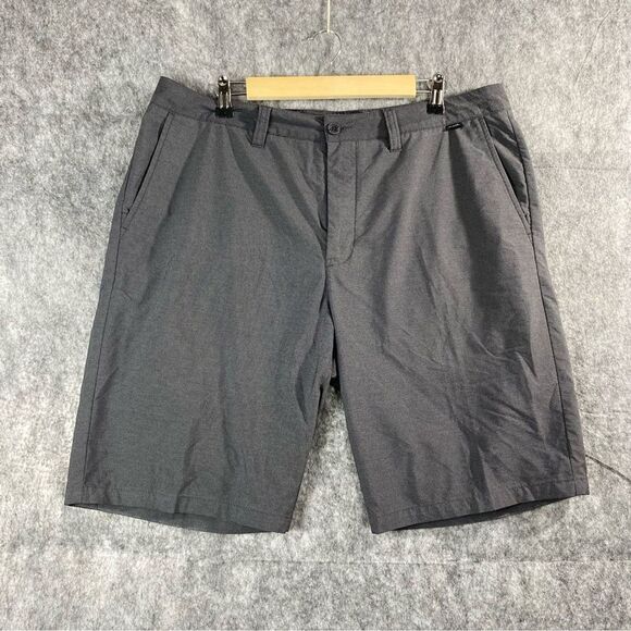 Travis Mathew Other - Travis Mathew Shorts Mens 36 Gray Golf Chino Performance Stretch Casual